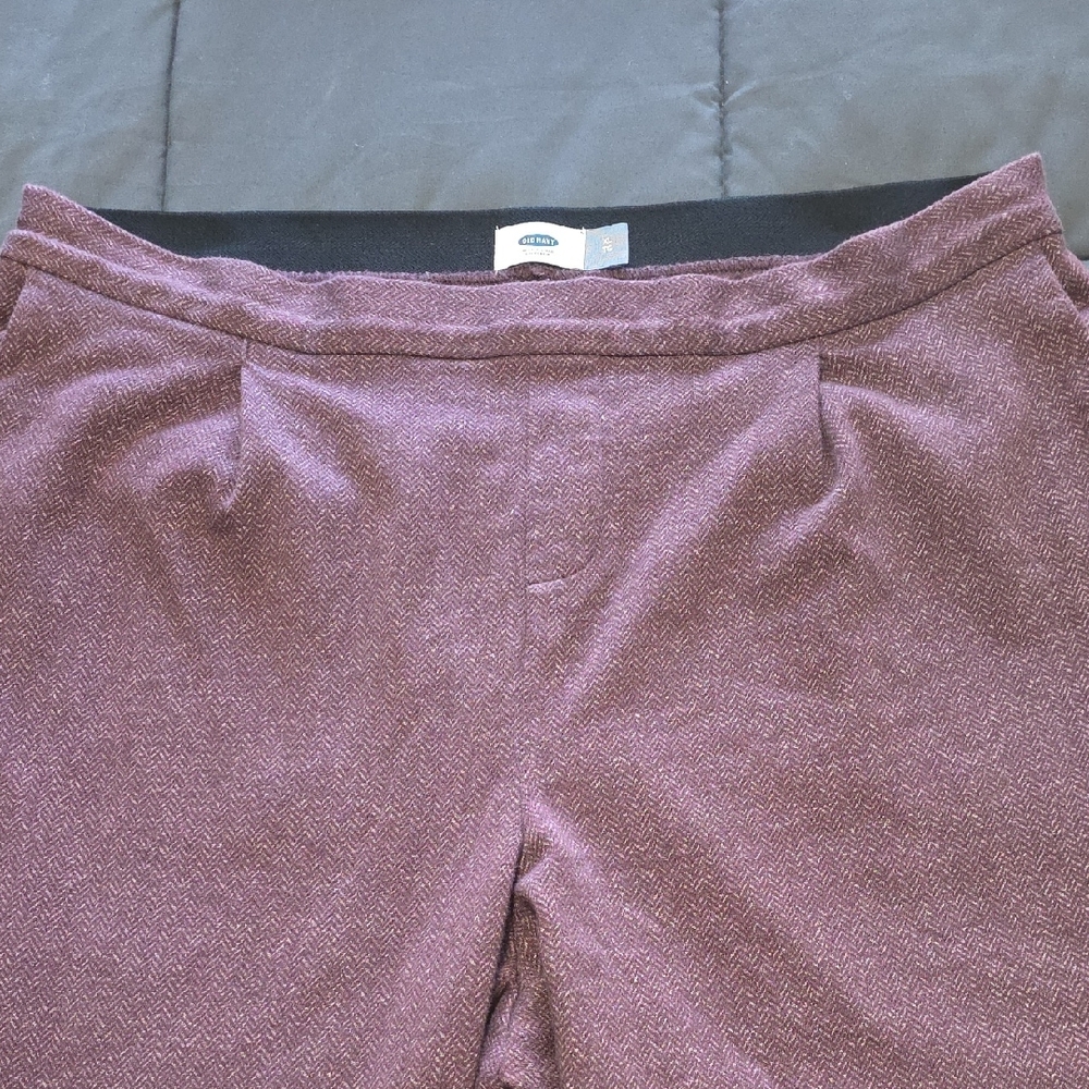 Old Navy Maroon Patterned Trousers